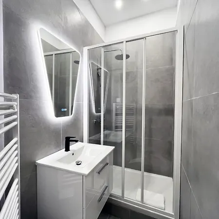 08 - Design Flat Republique *