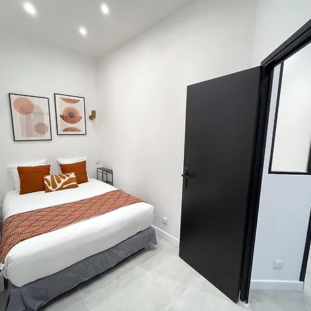 08 - Design Flat Republique