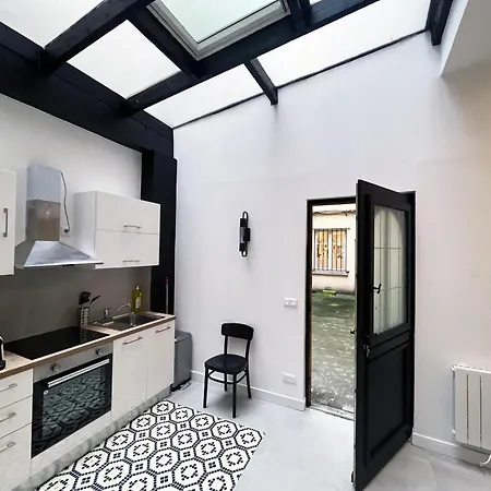 Apartment 08 - Design Flat Republique *